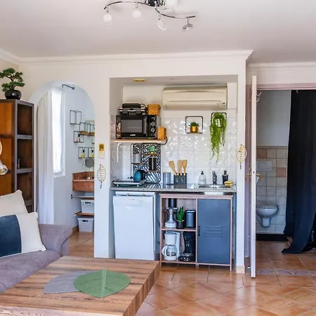 L'instant - Bord De - Avec Grand Jardin à La Capte