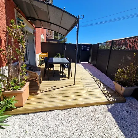 L'instant - Bord De - Avec Grand Jardin à La Capte