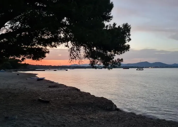 L'instant - Bord De - Avec Grand Jardin A La Capte Lägenhet *