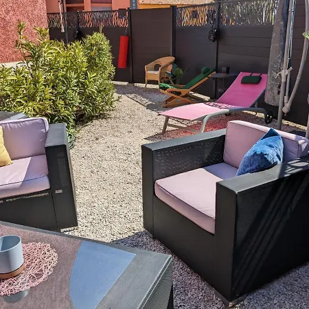 L'instant - Bord De - Avec Grand Jardin A La Capte Hyeres